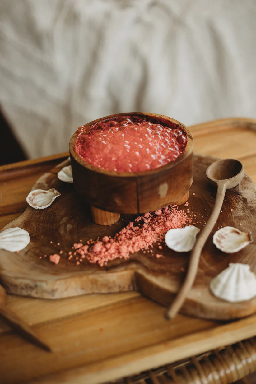 The Saltwater Collective - Red Coral Fan Fizz
