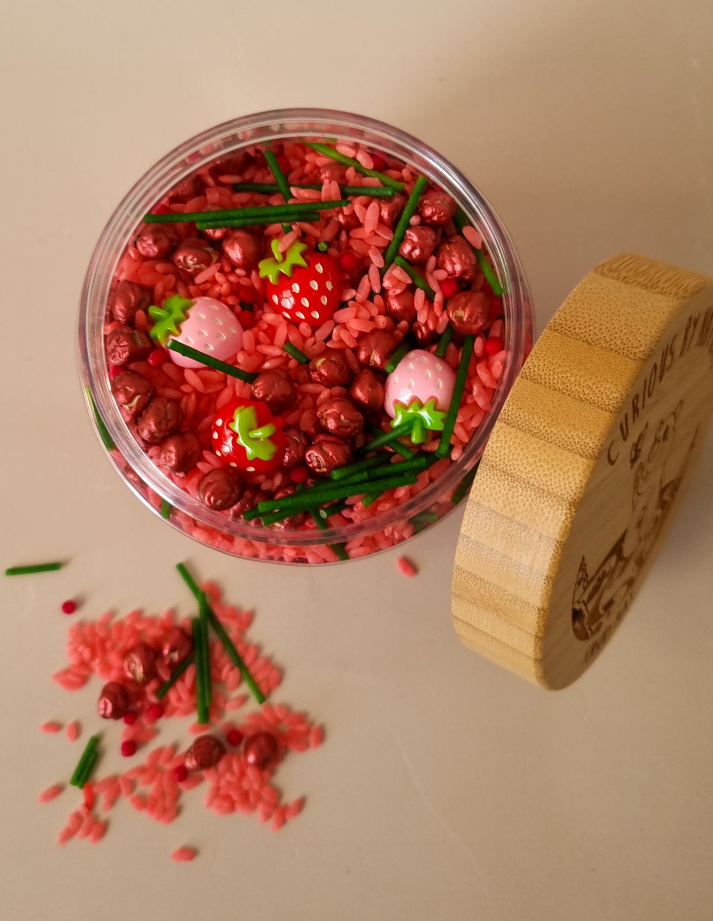 Strawberry Fields Sensory Base