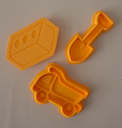 Construction Play Clay and Cutter Set